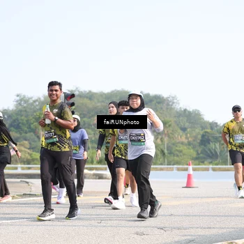 Runner Photo 6618617