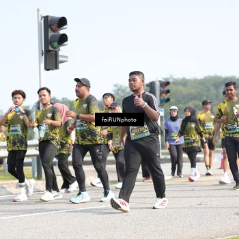 Runner Photo 6618631