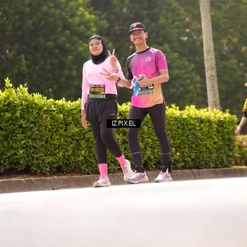 Runner Photo 6618849