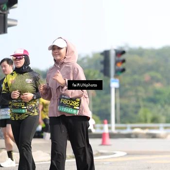 Runner Photo 6618969