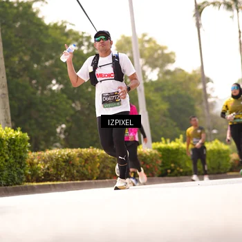 Runner Photo 6618998
