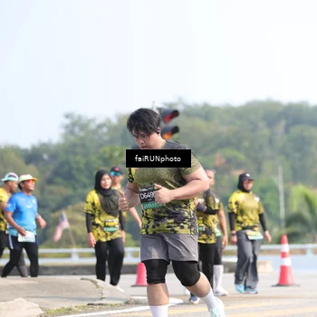 Runner Photo 6619087