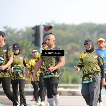 Runner Photo 6619117