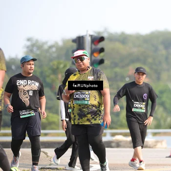 Runner Photo 6619174