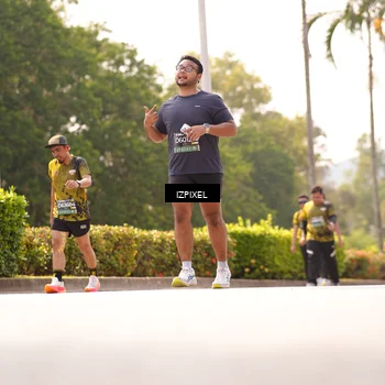 Runner Photo 6619450