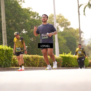 Runner Photo 6619462