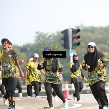 Runner Photo 6619485