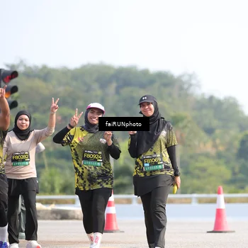 Runner Photo 6619537