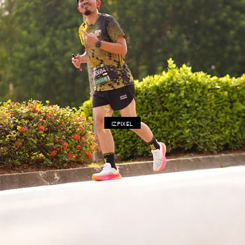 Runner Photo 6619566