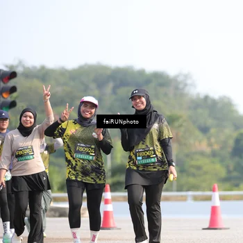 Runner Photo 6619600