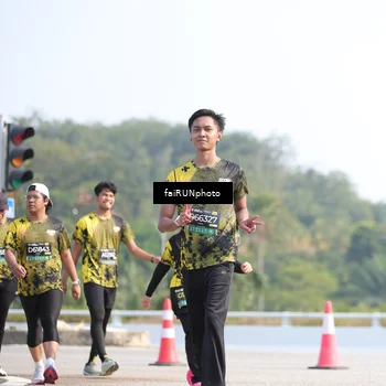 Runner Photo 6619739
