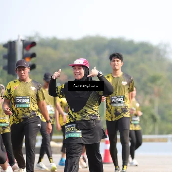 Runner Photo 6619743