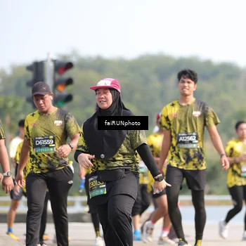 Runner Photo 6619821