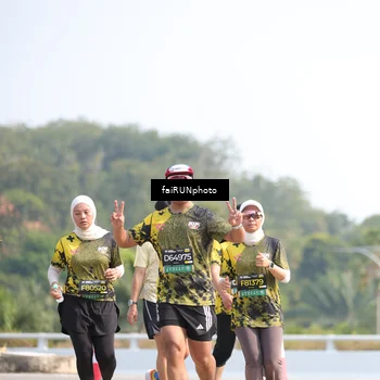 Runner Photo 6619822