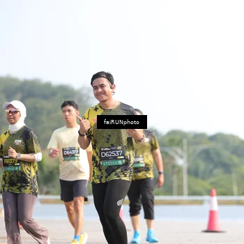 Runner Photo 6619885