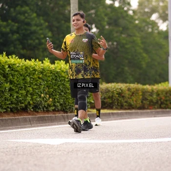 Runner Photo 6620146