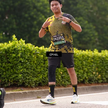 Runner Photo 6620213