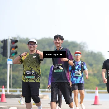 Runner Photo 6620231