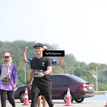 Runner Photo 6620237