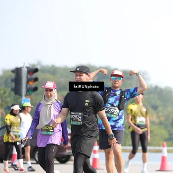 Runner Photo 6620261