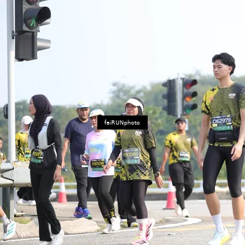 Runner Photo 6620306