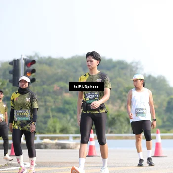 Runner Photo 6620307