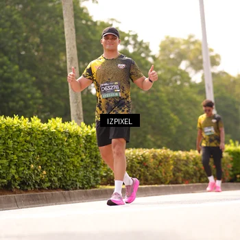 Runner Photo 6620395