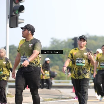 Runner Photo 6620399