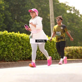 Runner Photo 6620410