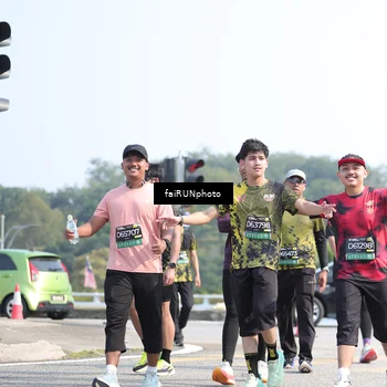 Runner Photo 6620450