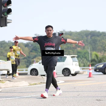 Runner Photo 6620515