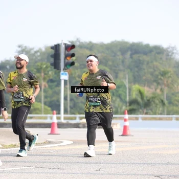 Runner Photo 6620630