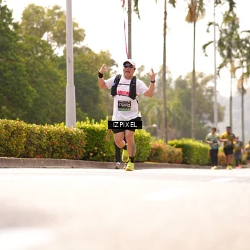 Runner Photo 6620685