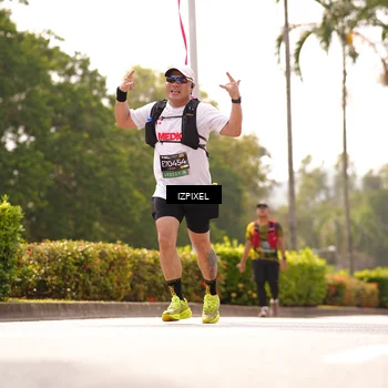 Runner Photo 6620702