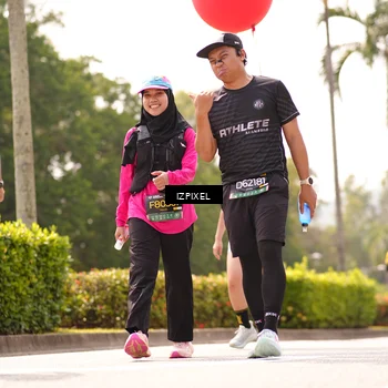 Runner Photo 6620842