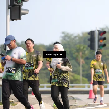 Runner Photo 6620848