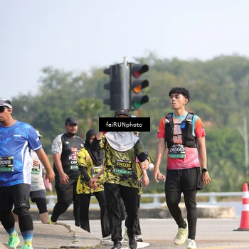 Runner Photo 6620987