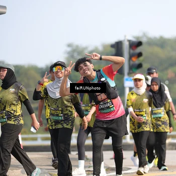 Runner Photo 6621043