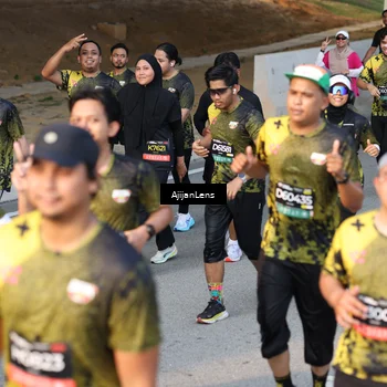 Runner Photo 6621078