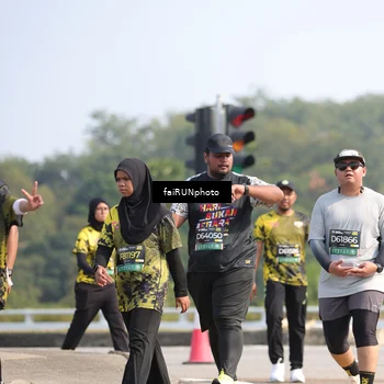 Runner Photo 6621080