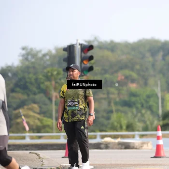 Runner Photo 6621093
