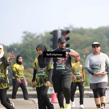 Runner Photo 6621099
