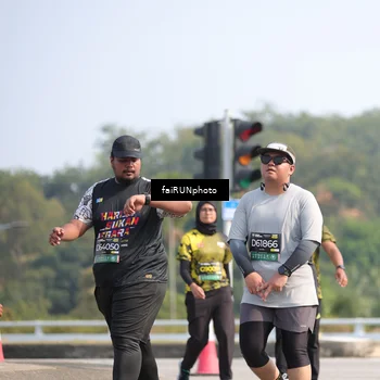Runner Photo 6621131
