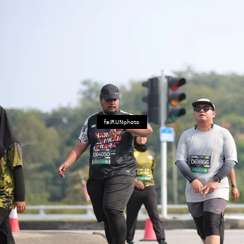 Runner Photo 6621132