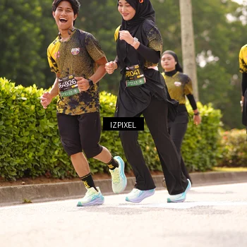 Runner Photo 6621210
