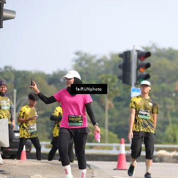 Runner Photo 6621226