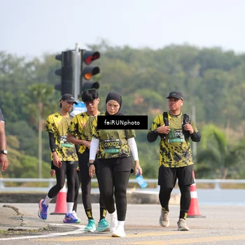 Runner Photo 6621297