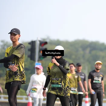 Runner Photo 6621312