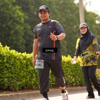 Runner Photo 6621324