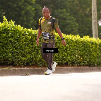 Runner Photo 6621338